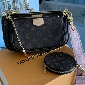 Authentic Louis Vuitton Multi pochette accessories